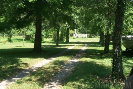 VineSmart - Illinois Vineyard and Land For Sale - Creal Springs, Illinois - Wine Real Estate