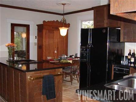 5 ACRE GENTLEMAN'S ESTATE LE CHEVAL - Historic Home and Small Vineyard For Sale - Wine Real Estate