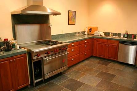 Premium Oregon Vineyard, Winery, and Custom Home - Yamhill-Carlton AVA, Oregon - Wine Real Estate